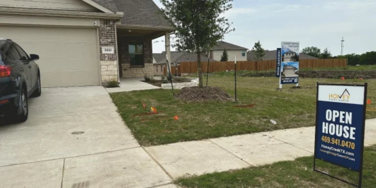 Yard Signs & Real Estate Signs20