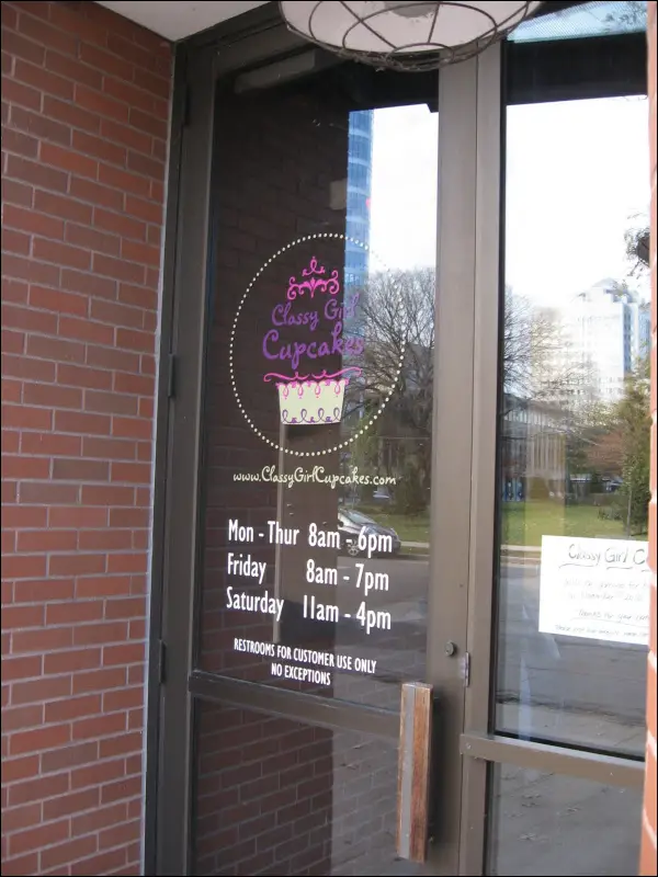 Dimensional Letters & Box Signs 8